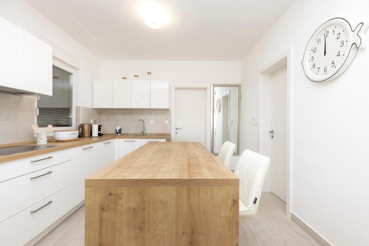 Apartments Tony Mali Lošinj Eksteriør billede